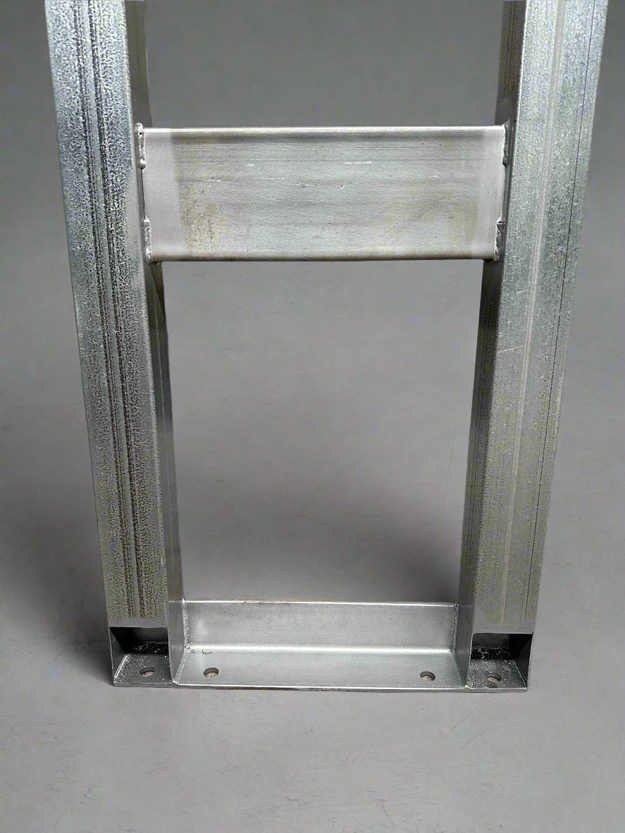 Base of SMRT brace against wall